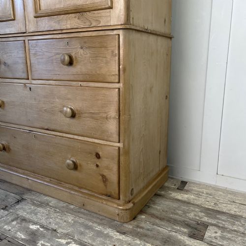 VICTORIAN PINE LINEN PRESS - ADDITIONAL PHOTO 4