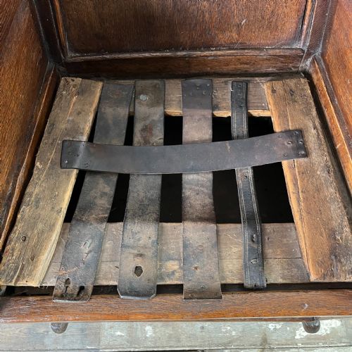 18TH C OAK LAMBING CHAIR - ADDITIONAL PHOTO 2