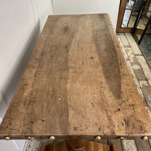OAK AND WALNUT DINING TABLE - ADDITIONAL PHOTO 5