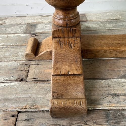 OAK AND WALNUT DINING TABLE - ADDITIONAL PHOTO 15