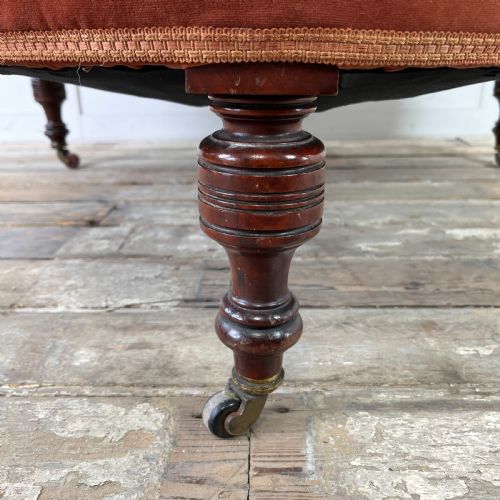 VICTORIAN 3 SEATER CONVERSATION SEAT - ADDITIONAL PHOTO 3