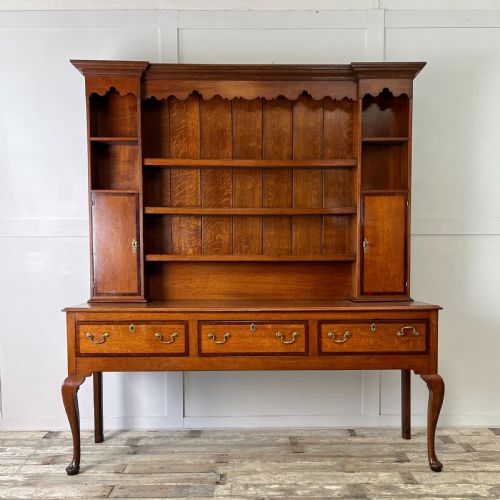 early 19th c oak shropshire dresser - CATEGORY: ANTIQUE DRESSERS - DATED 19TH CENTURY