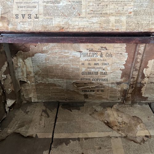 GEORGIAN PAINTED PINE MULE CHEST - ADDITIONAL PHOTO 3