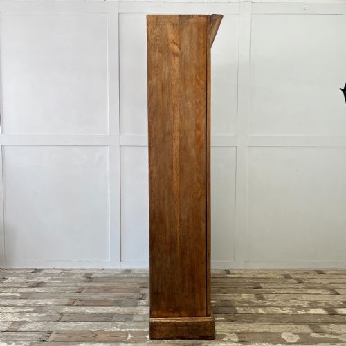 EARLY 20TH C OAK CUPBOARD - ADDITIONAL PHOTO 10