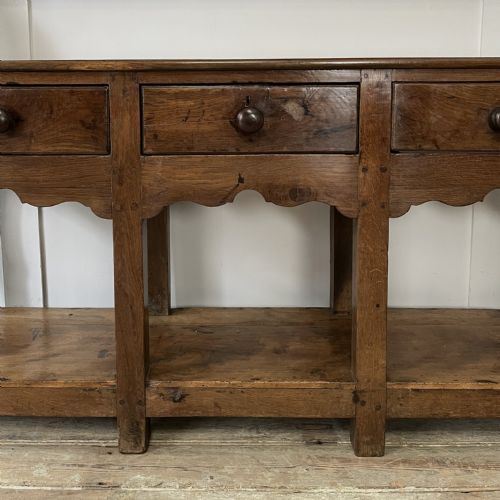 18TH C WELSH CARMARTHENSHIRE OAK DRESSER - ADDITIONAL PHOTO 4