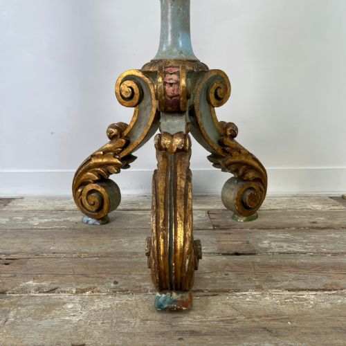 19TH C ITALIAN GILTWOOD AND POLYCHROME CANDLE HOLDER - ADDITIONAL PHOTO 6