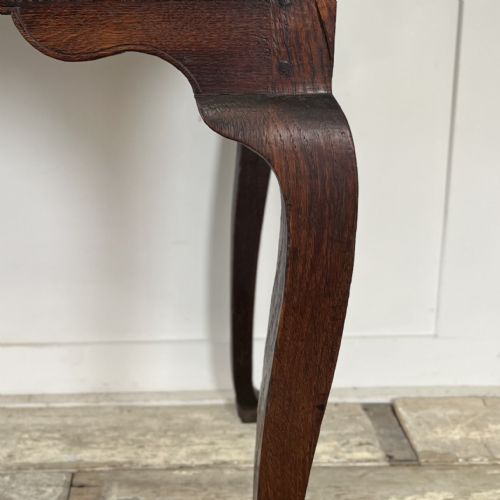 EARLY 18TH C OAK LOWBOY C1730 - ADDITIONAL PHOTO 3