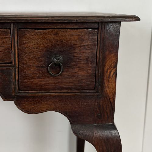 EARLY 18TH C OAK LOWBOY C1730 - ADDITIONAL PHOTO 5