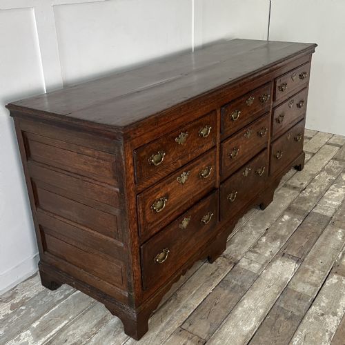 18TH C OAK NINE DRAWER DRESSER BASE - ADDITIONAL PHOTO 2