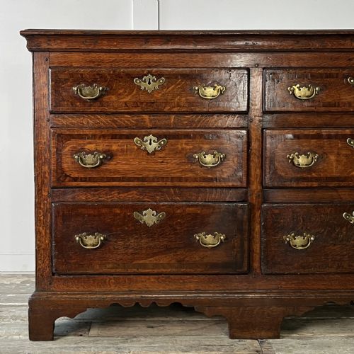 18TH C OAK NINE DRAWER DRESSER BASE - ADDITIONAL PHOTO 3