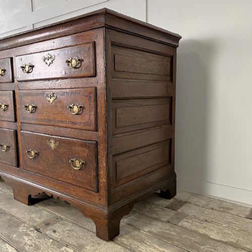 18TH C OAK NINE DRAWER DRESSER BASE - ADDITIONAL PHOTO 14