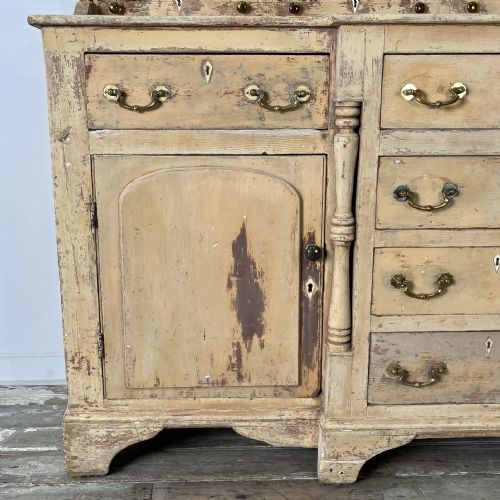 LARGE VICTORIAN PAINTED PINE KITCHEN DRESSER - ADDITIONAL PHOTO 5