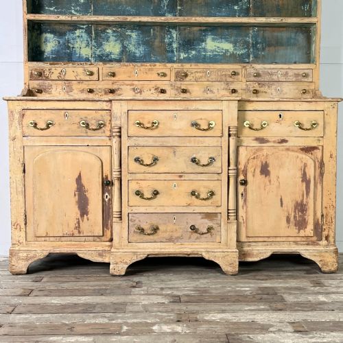 LARGE VICTORIAN PAINTED PINE KITCHEN DRESSER - ADDITIONAL PHOTO 8