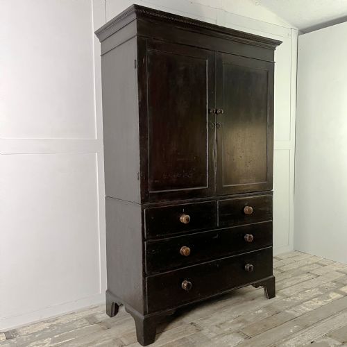 GEORGIAN PAINTED PINE HOUSEKEEPERS CUPBOARD - ADDITIONAL PHOTO 14