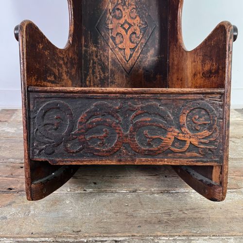 EARLY 19TH C CHILDS LAMBING ROCKING CHAIR - ADDITIONAL PHOTO 3