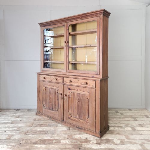 VICTORIAN PINE GLAZED KITCHEN DRESSER - ADDITIONAL PHOTO 4