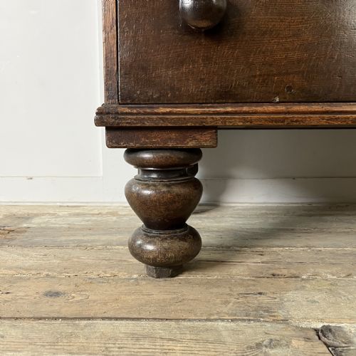 GEORGIAN OAK CUPBOARD ON CHEST - ADDITIONAL PHOTO 3