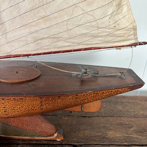 LARGE EDWARDIAN POND YACHT - ADDITIONAL PHOTO 5