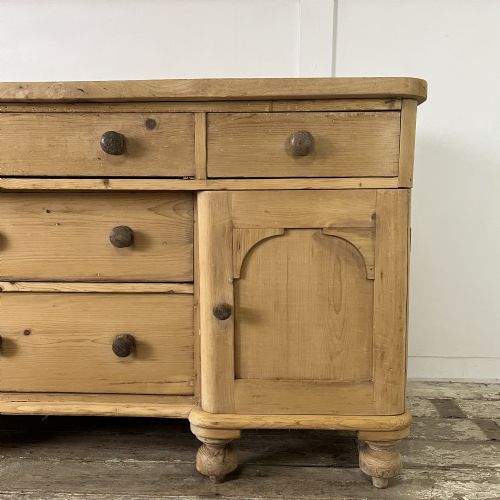VICTORIAN PINE AND SYCAMORE KITCHEN DRESSER BASE - ADDITIONAL PHOTO 5