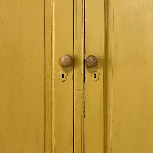 LARGE VICTORIAN PAINTED PINE SCHOOL CUPBOARD - ADDITIONAL PHOTO 4