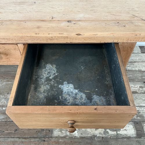 LARGE VICTORIAN PINE KITCHEN PREP TABLE - ADDITIONAL PHOTO 10