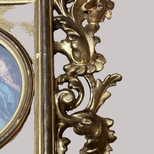 19TH C ITALIAN CARVED GILTWOOD FLORENTINE PICTURE FRAME - ADDITIONAL PHOTO 4