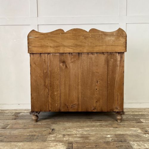 SMALL VICTORIAN PINE DRESSER - ADDITIONAL PHOTO 9