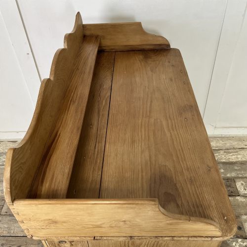 SMALL VICTORIAN PINE DRESSER - ADDITIONAL PHOTO 12