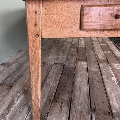 ANTIQUE EARLY 19TH C FRENCH OAK BAKERS PREP TABLE - ADDITIONAL PHOTO 8
