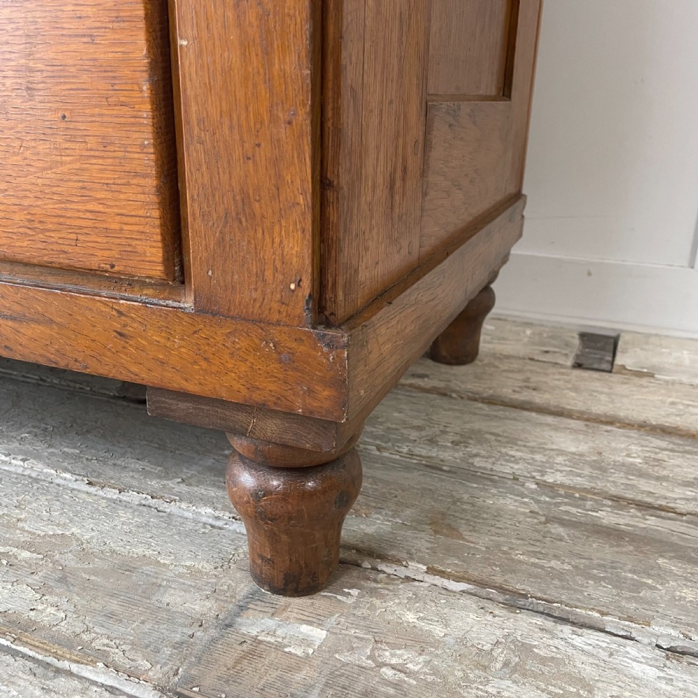 C.1900 Oak Chest of Drawers View XIII