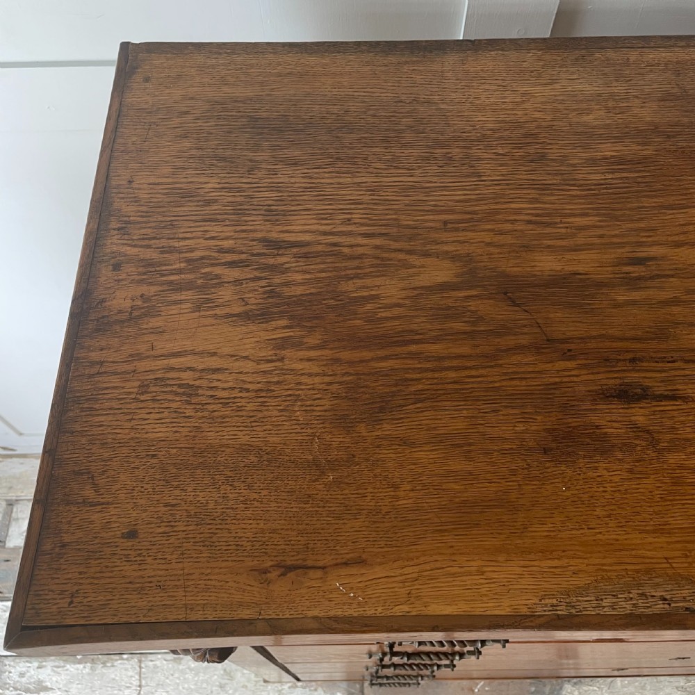 C.1900 Oak Chest of Drawers View XVIII