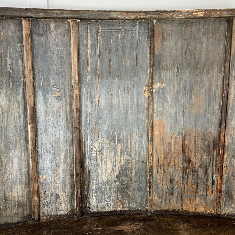 18th C. West Country Elm Barrell Back Settle View V