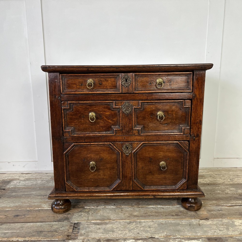 17th C. Oak Chest of Drawers