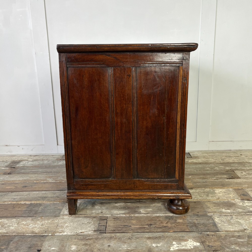 17th C. Oak Chest of Drawers View XIX