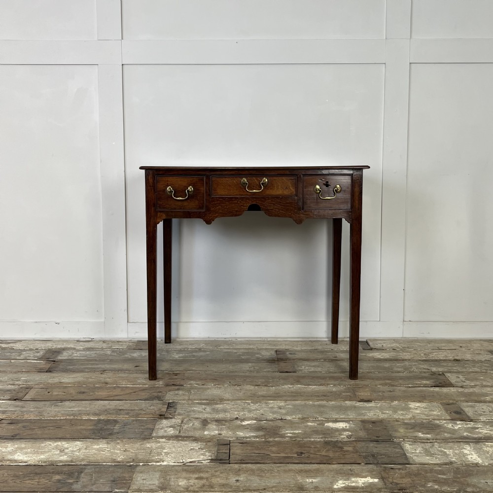 18th C. Oak Lowboy