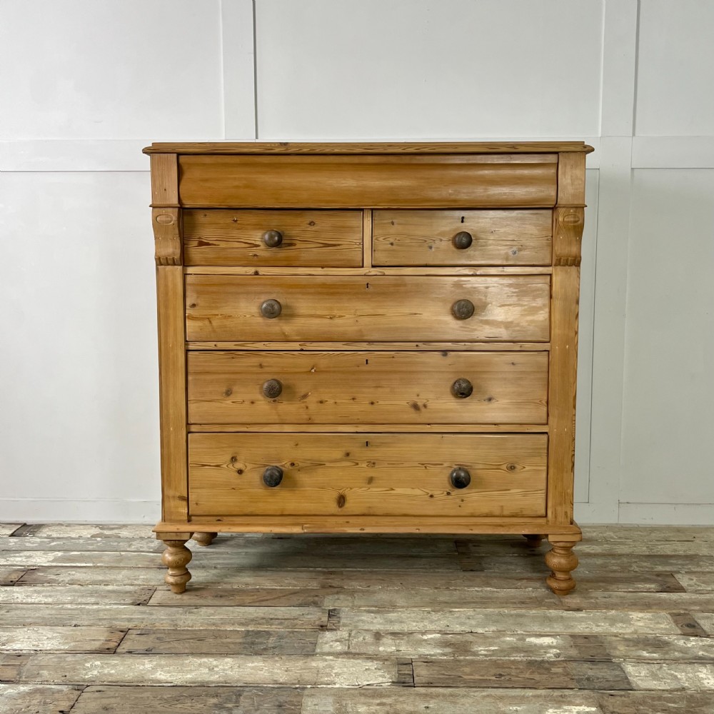 Large Victorian Pine Chest of Drawers