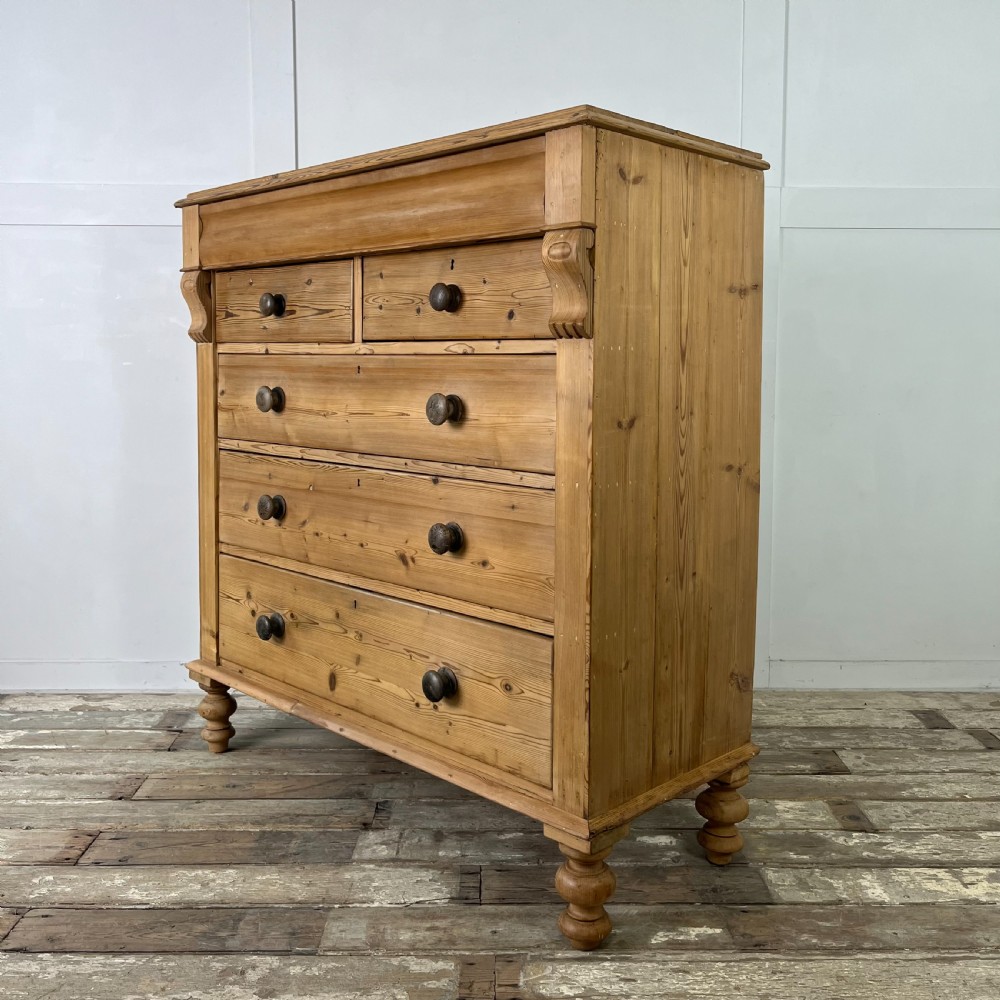 Large Victorian Pine Chest of Drawers View II