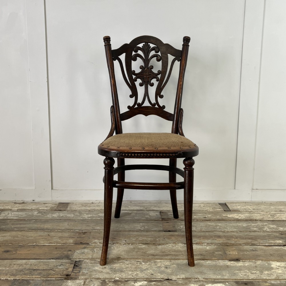 Set of 6 Early 20th C. Bentwood Dining Chairs View VIII