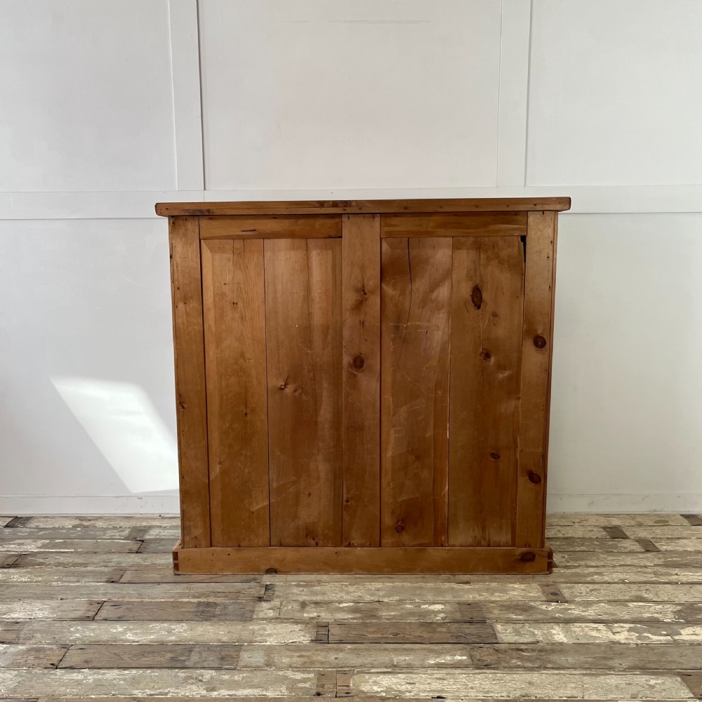 Victorian Pine and Mahogany Chest of Drawers View XVII