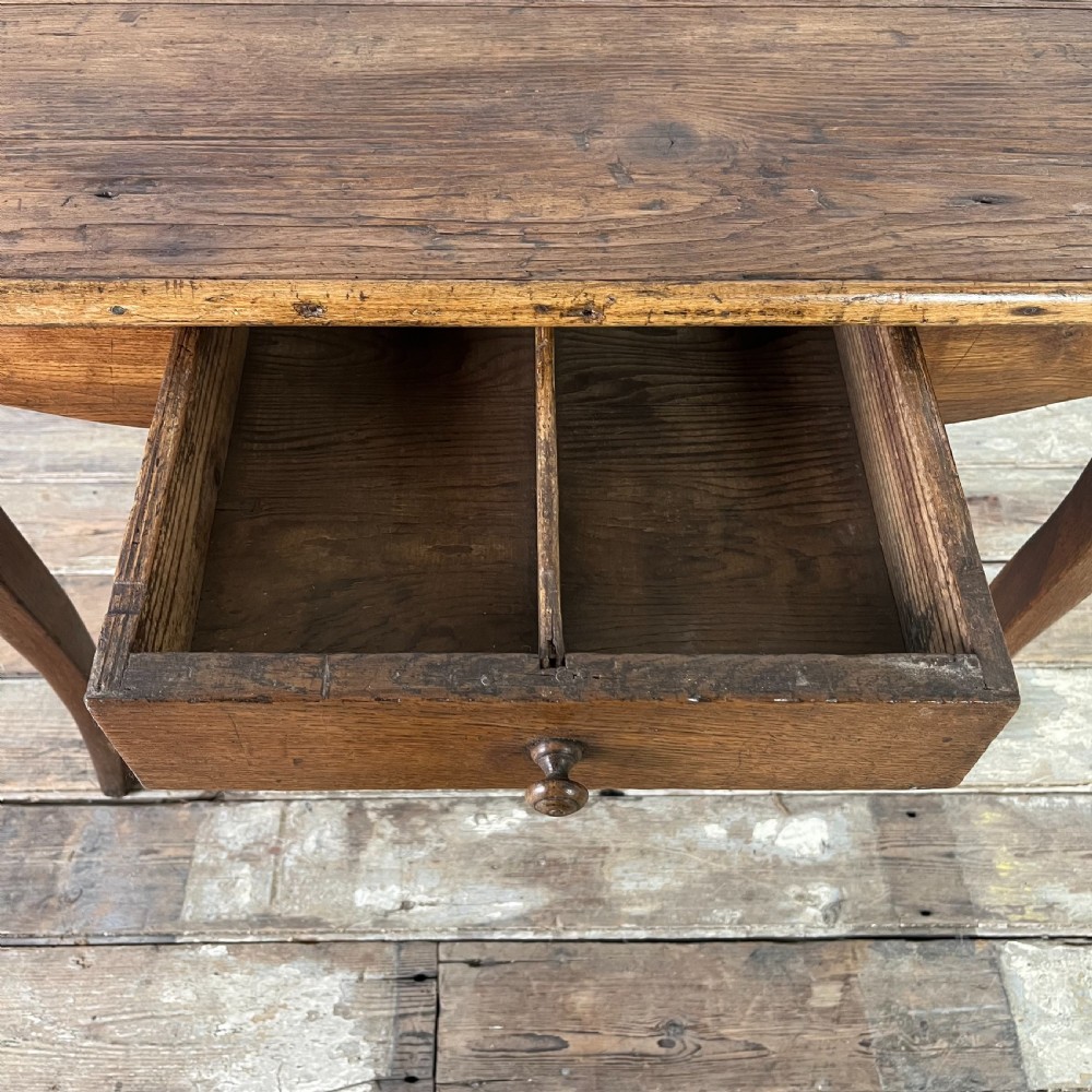 19th C> French Oak Side Table View VII