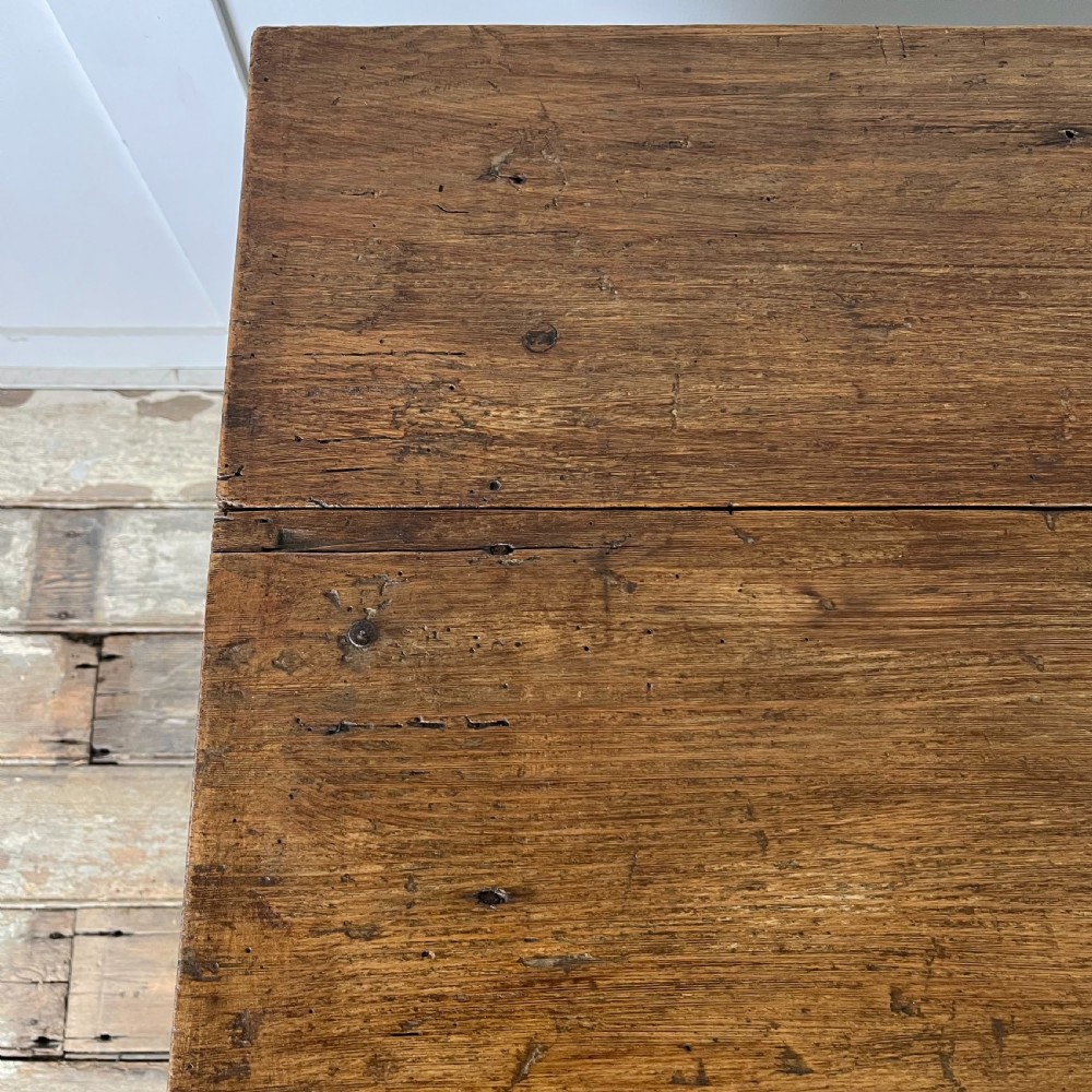 19th C> French Oak Side Table View IX