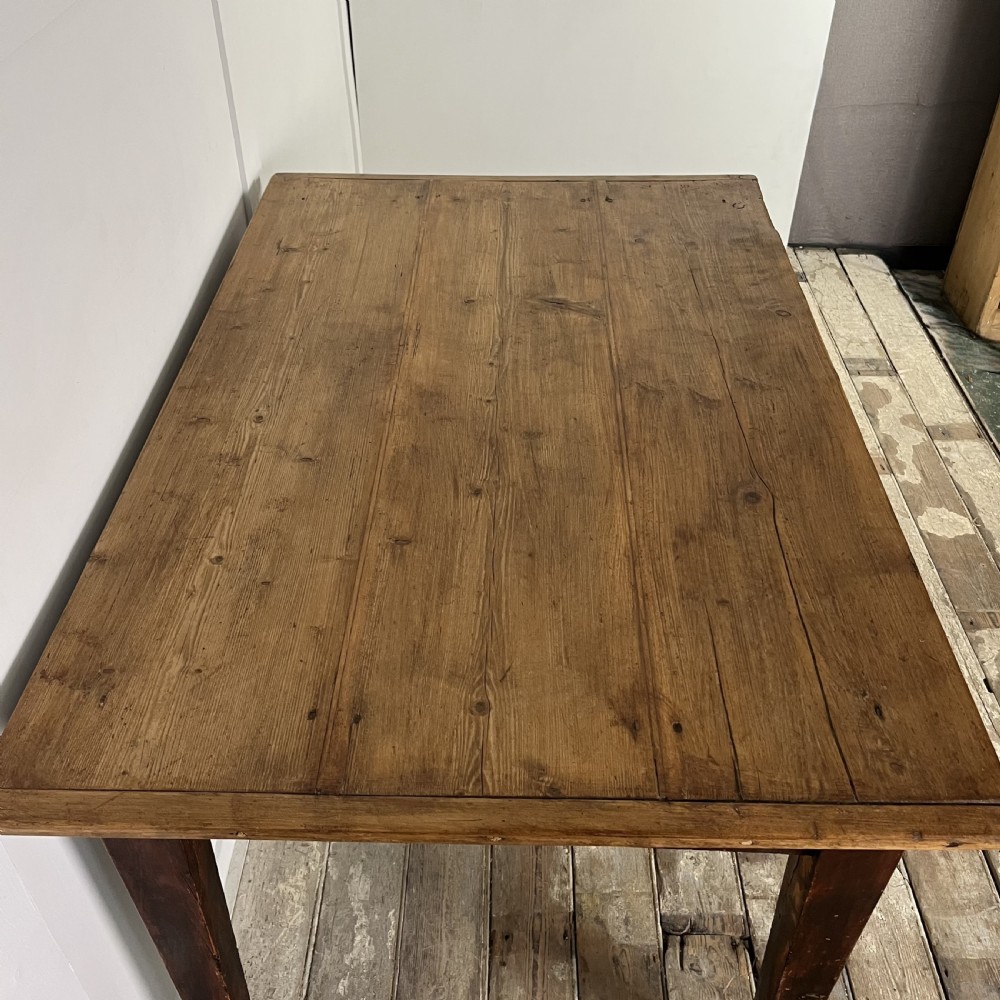 Small Victorian Pine Kitchen Table View IV