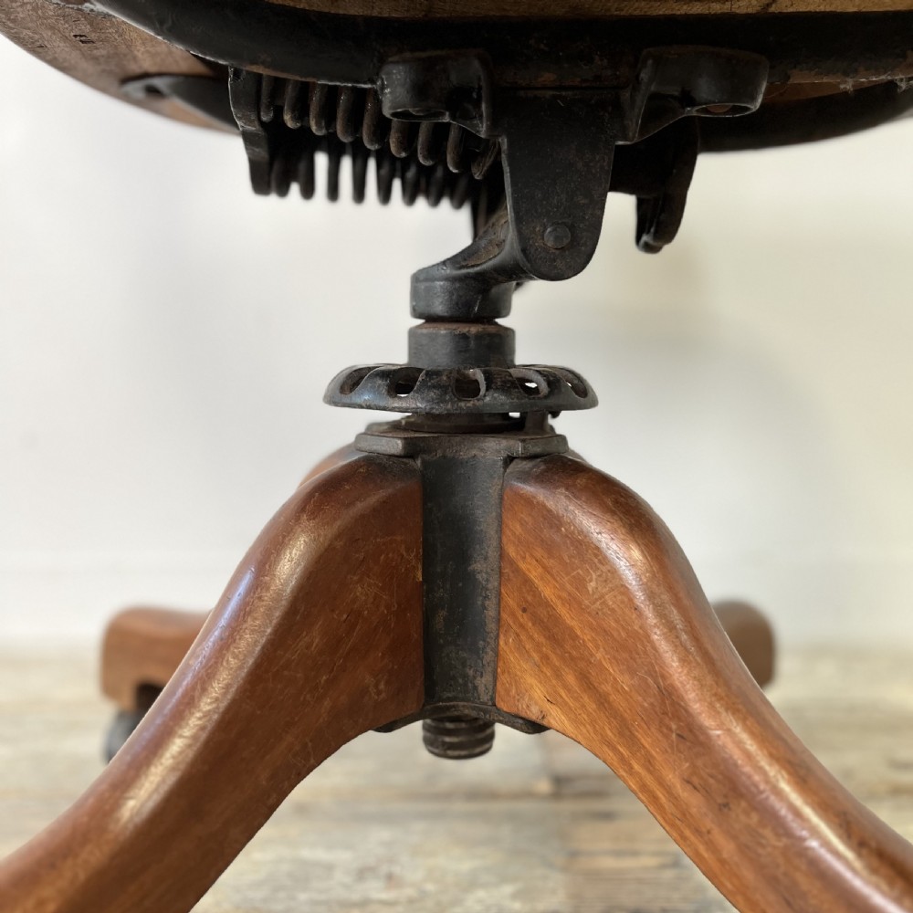 Victorian Swivel Tilting Office Chair View XIII