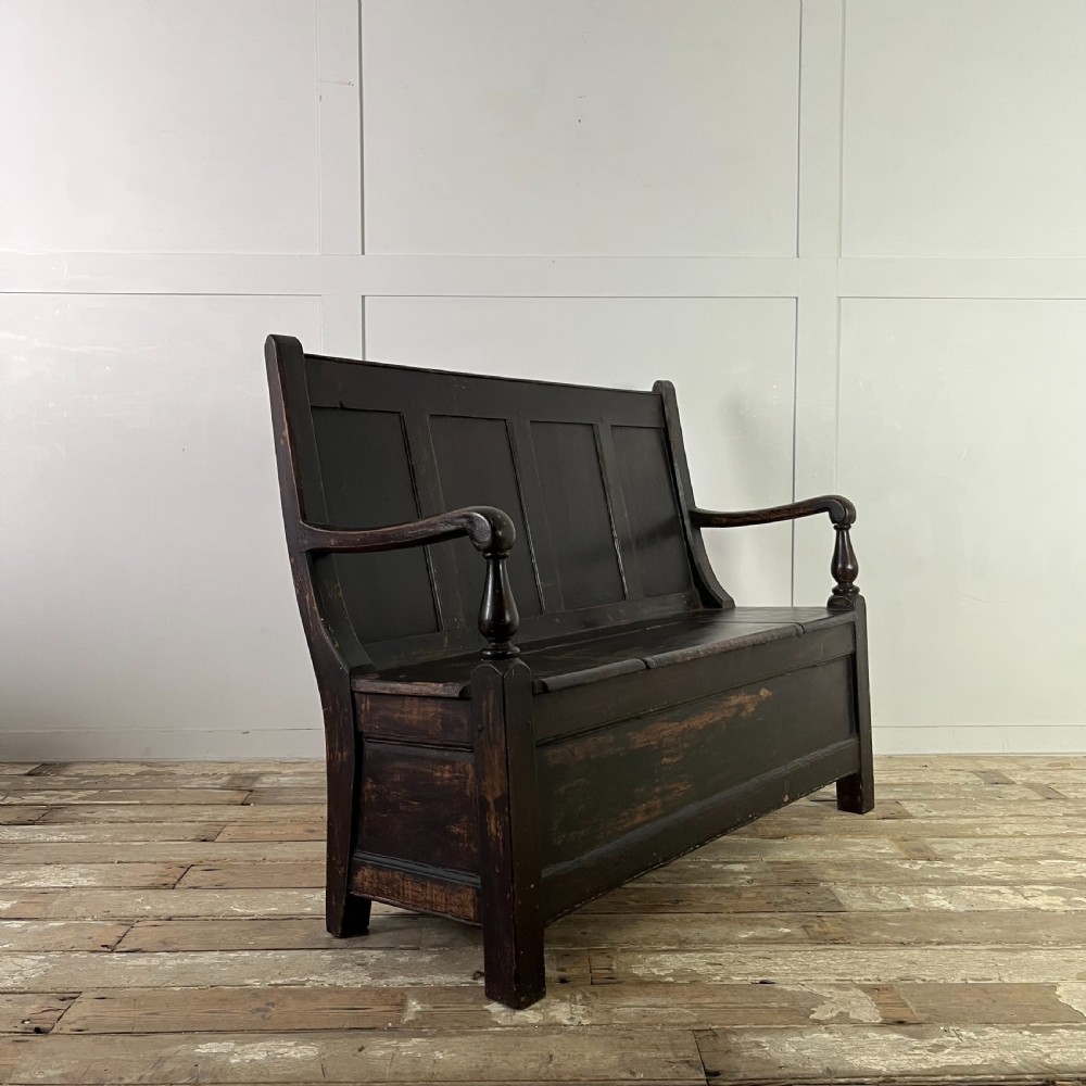 Early 19th C. Pine Box Settle View XVI