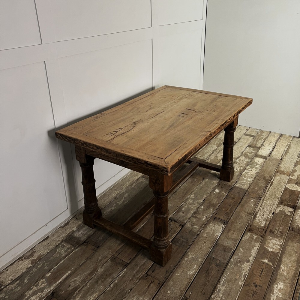 Early 20th C. Oak Dining Table View IV