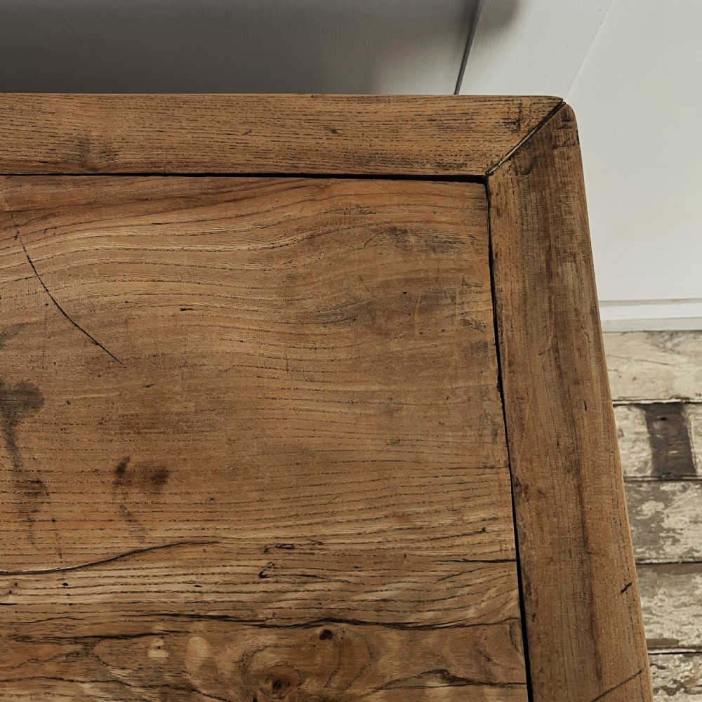 Early 20th C. Oak Dining Table View VIII