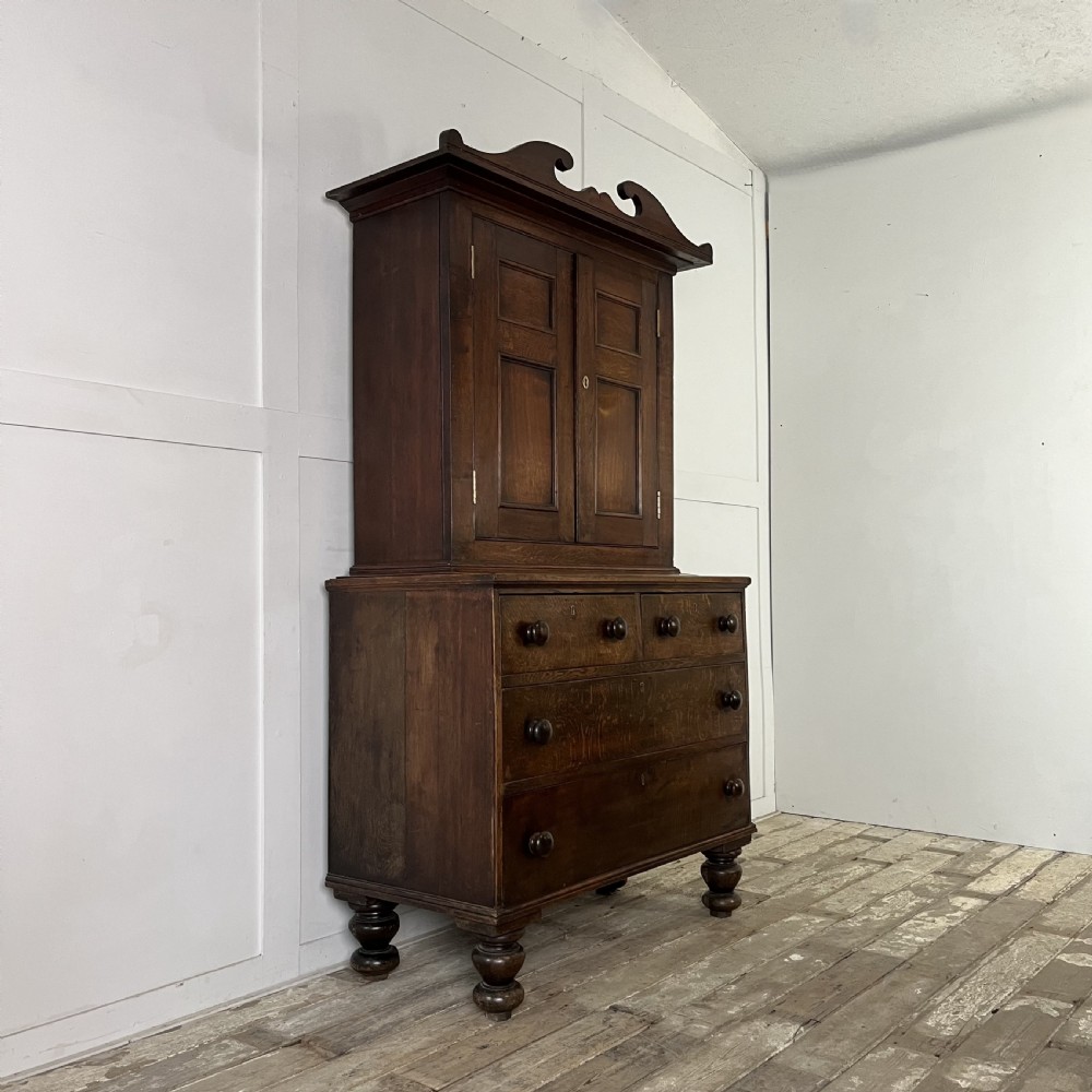 Georgian Oak Cupboard on Chest View VII