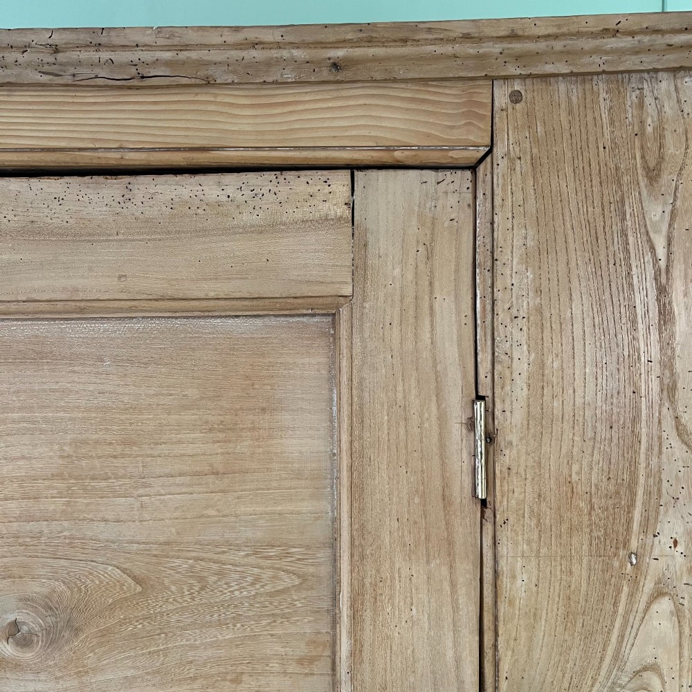 Detail View