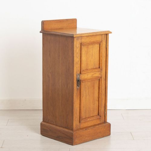 ANTIQUE SINGLE OAK BEDSIDE CABINET - ADDITIONAL PHOTO 1