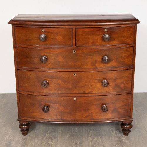 Victorian Bow-Front Chest of Drawers